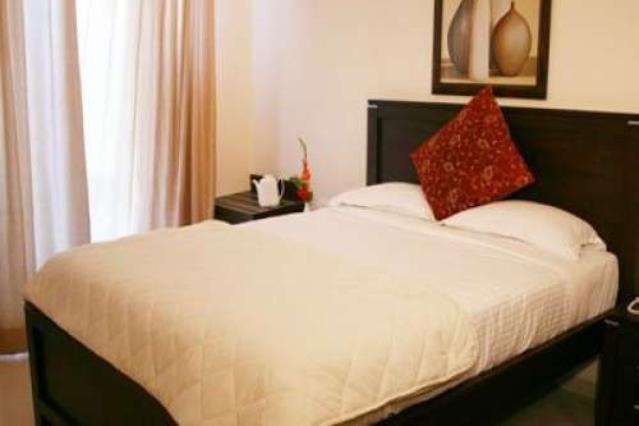 Hotel The Elite Suites Пуне Номер фото