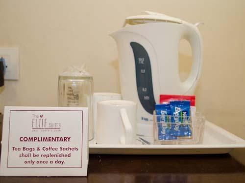 Hotel The Elite Suites Пуне Екстер'єр фото